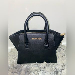 Michael Kors Avril satchel small- everything must go ‼️